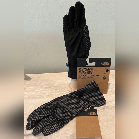 The North Face Windwall Close Fit Tricot Gloves Size Large    NWT - Picture 1 of 7
